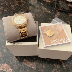 Michale Kors Yellow gold watch w/Pearl Face